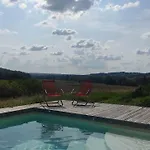 Ferme Du Bois Du Pouget Сasa de vacaciones