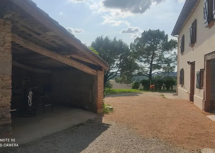 Ferme Du Bois Du Pouget Сasa de vacaciones *