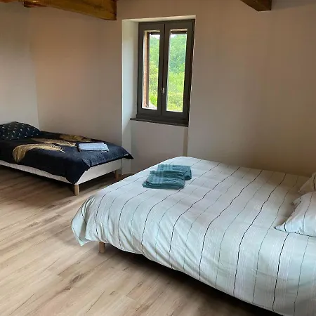 Holiday home Ferme Du Bois Du Pouget *