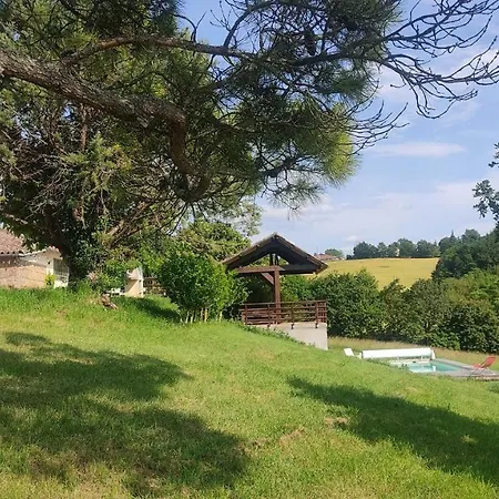 Ferme Du Bois Du Pouget בית נופש *
