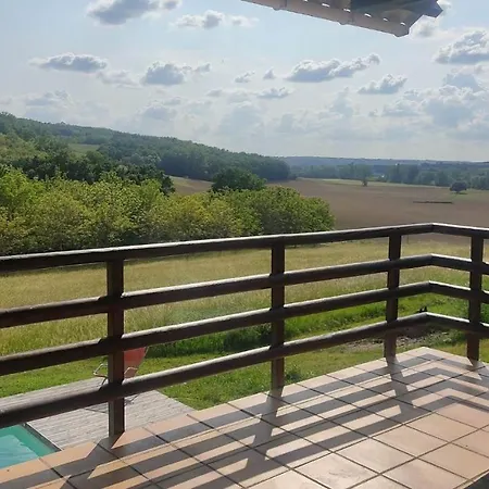 בית נופש Ferme Du Bois Du Pouget *