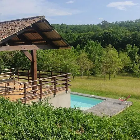 בית נופש Ferme Du Bois Du Pouget *