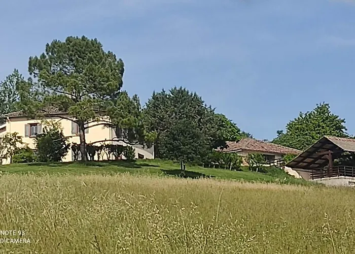 Ferme Du Bois Du Pouget