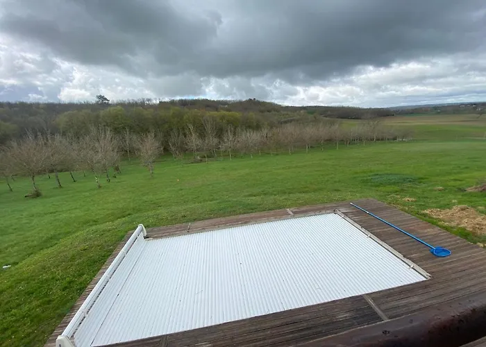 Ferme Du Bois Du Pouget Nyaraló